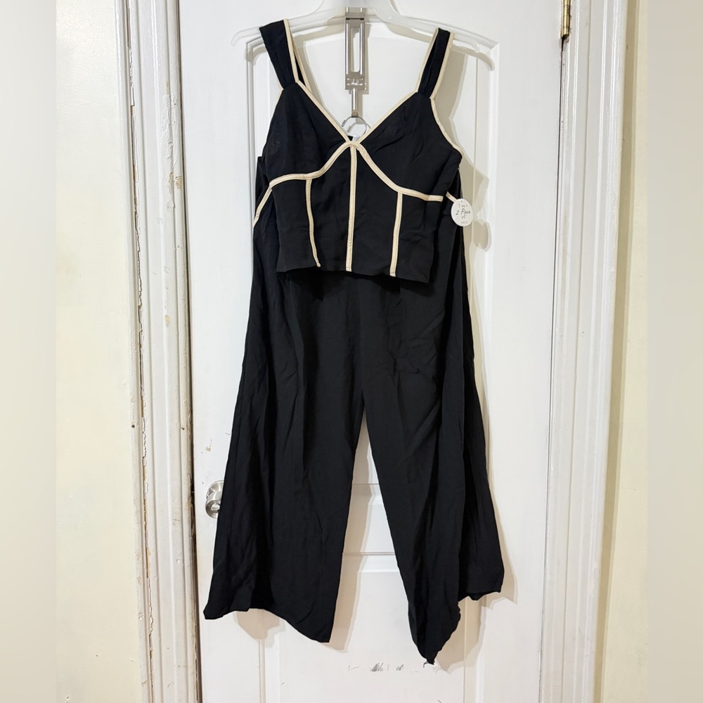 Two piece set with Cream Detailing and wide leg pant - summer set